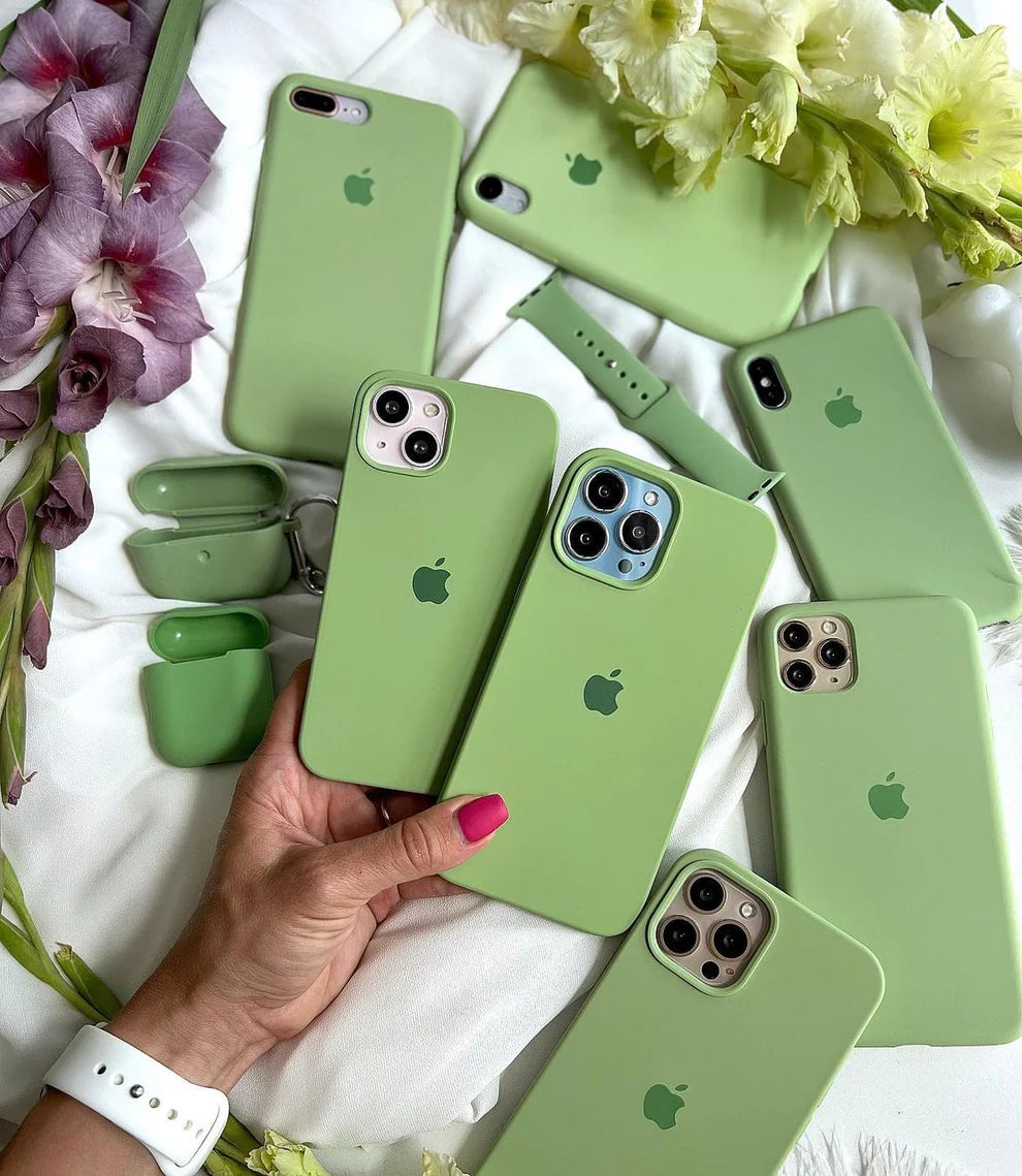 Mint Green iPhone Silicone Case – Soft Slim Protective Cover