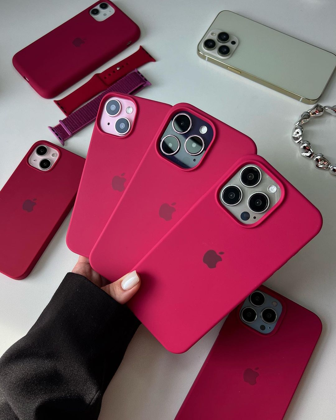 iPhone Silicone Case (Rose Red)