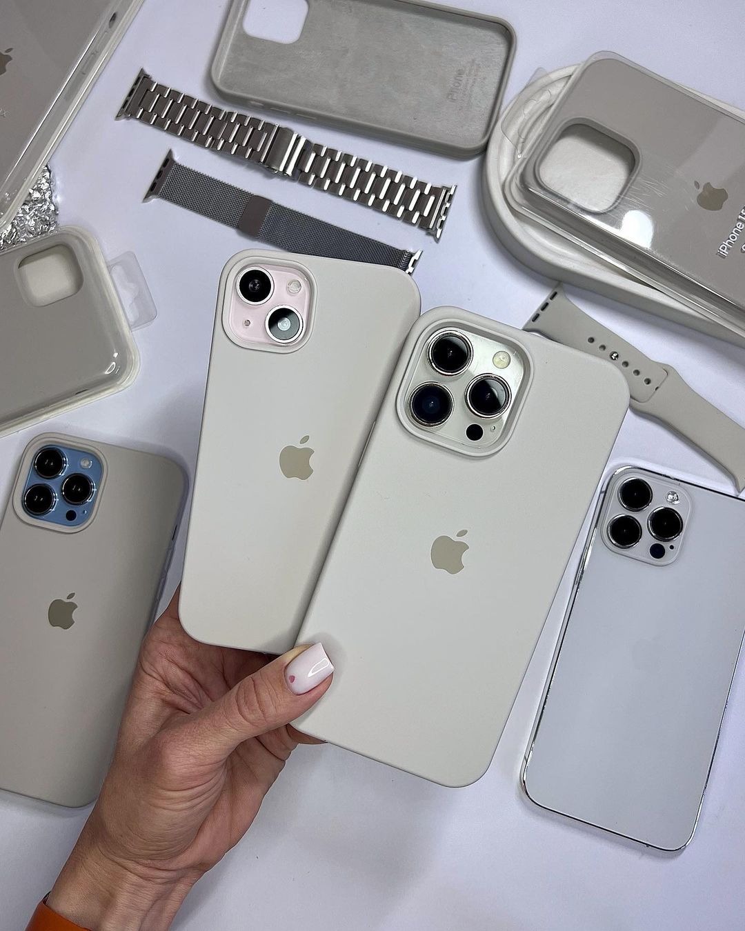 iPhone Silicone Case (Rock Gray)