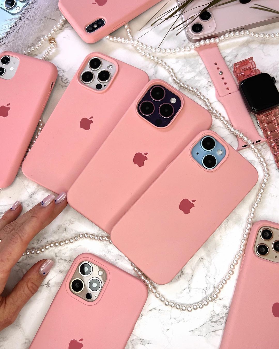 iPhone Silicone Case (Pink)