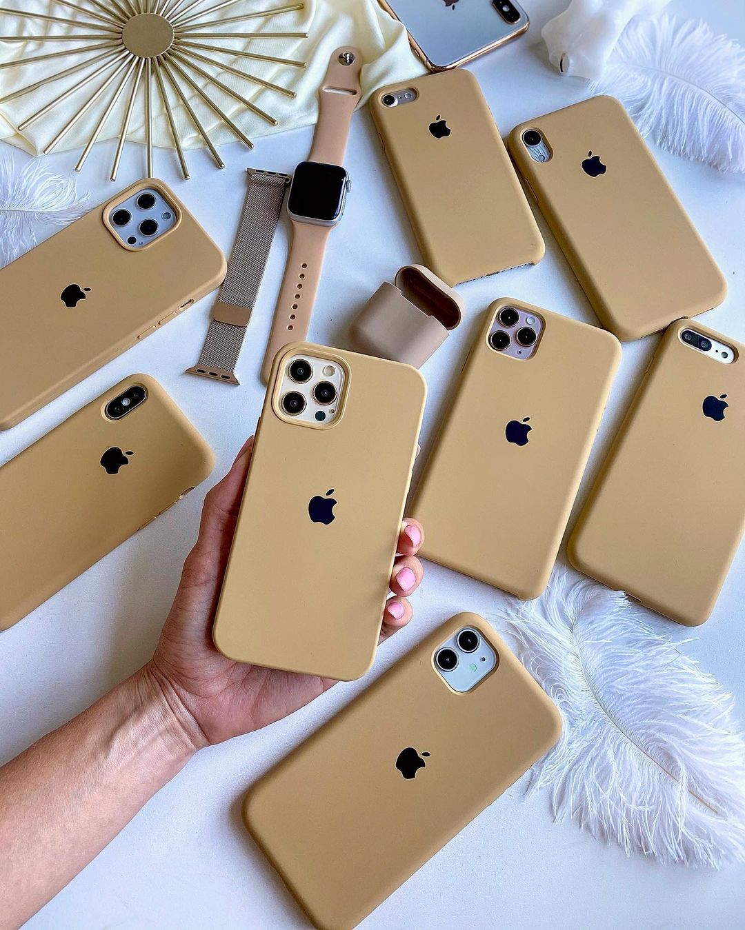 iPhone Silicone Case (Golden)