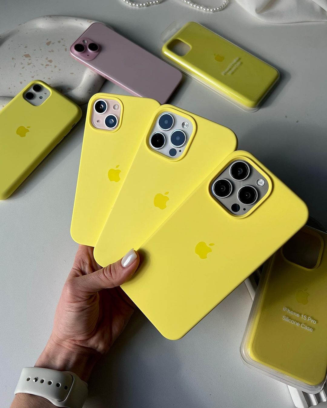 iPhone Silicone Case (Lemon Yellow)