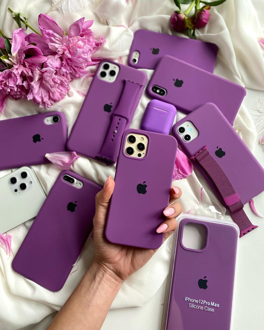 iPhone Silicone Case (Purple)
