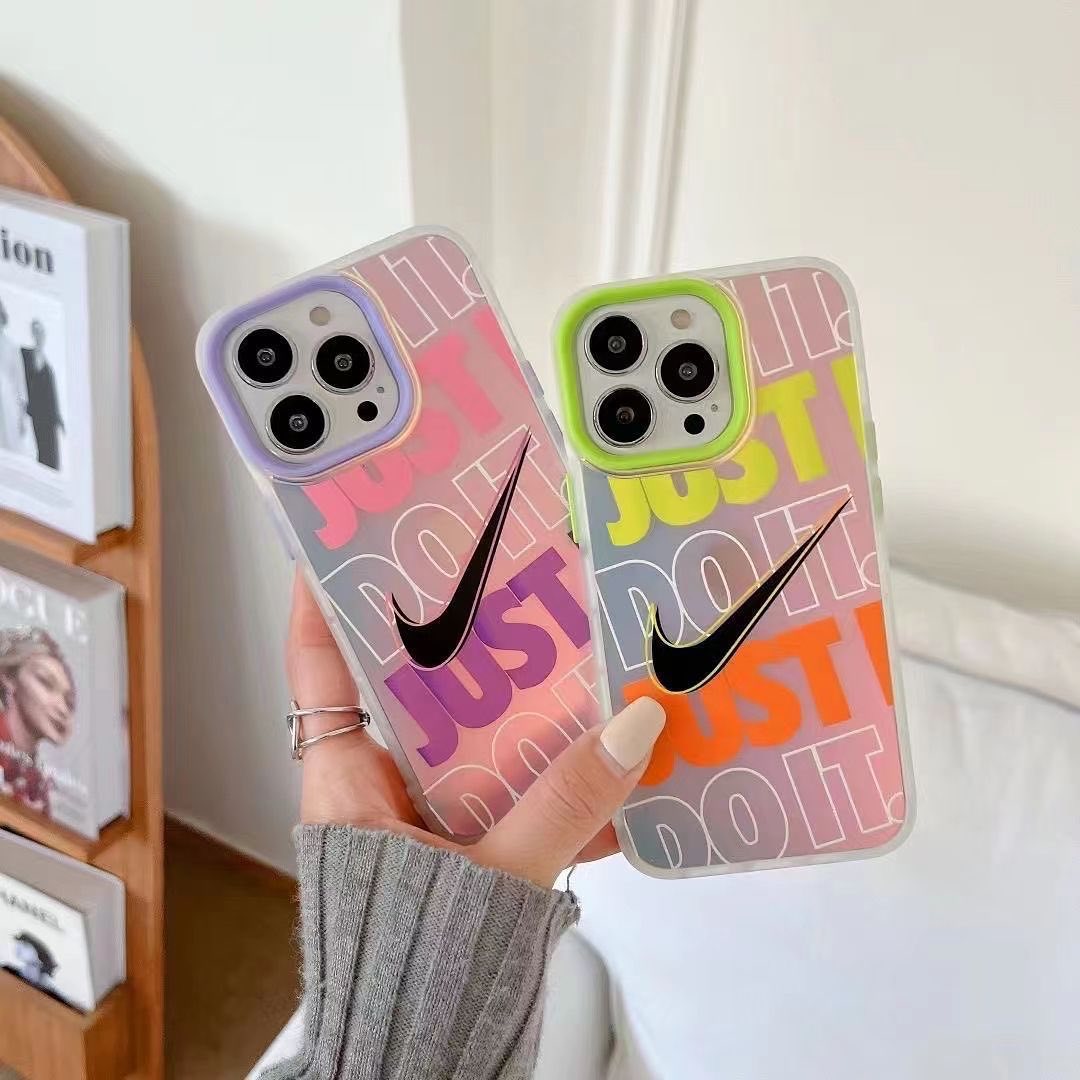 Translucent Frosted Gradient Blu-ray Phone Case