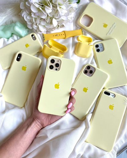 iPhone Silicone Case (Milk Yellow)