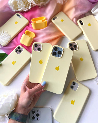 iPhone Silicone Case (Milk Yellow)