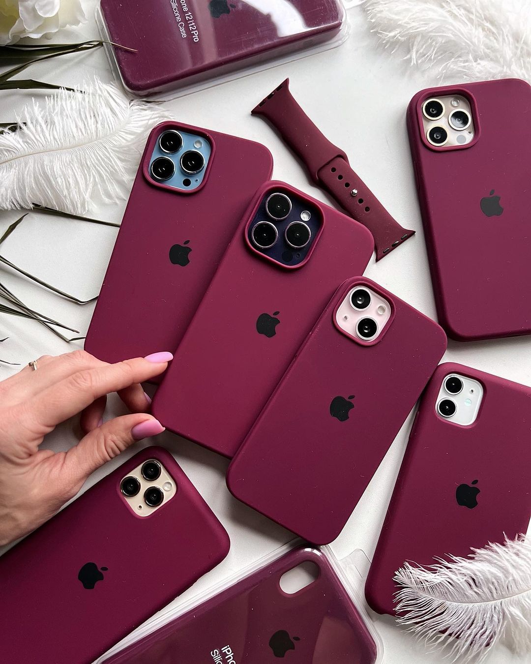 iPhone Silicone Case (Wine Maroon)