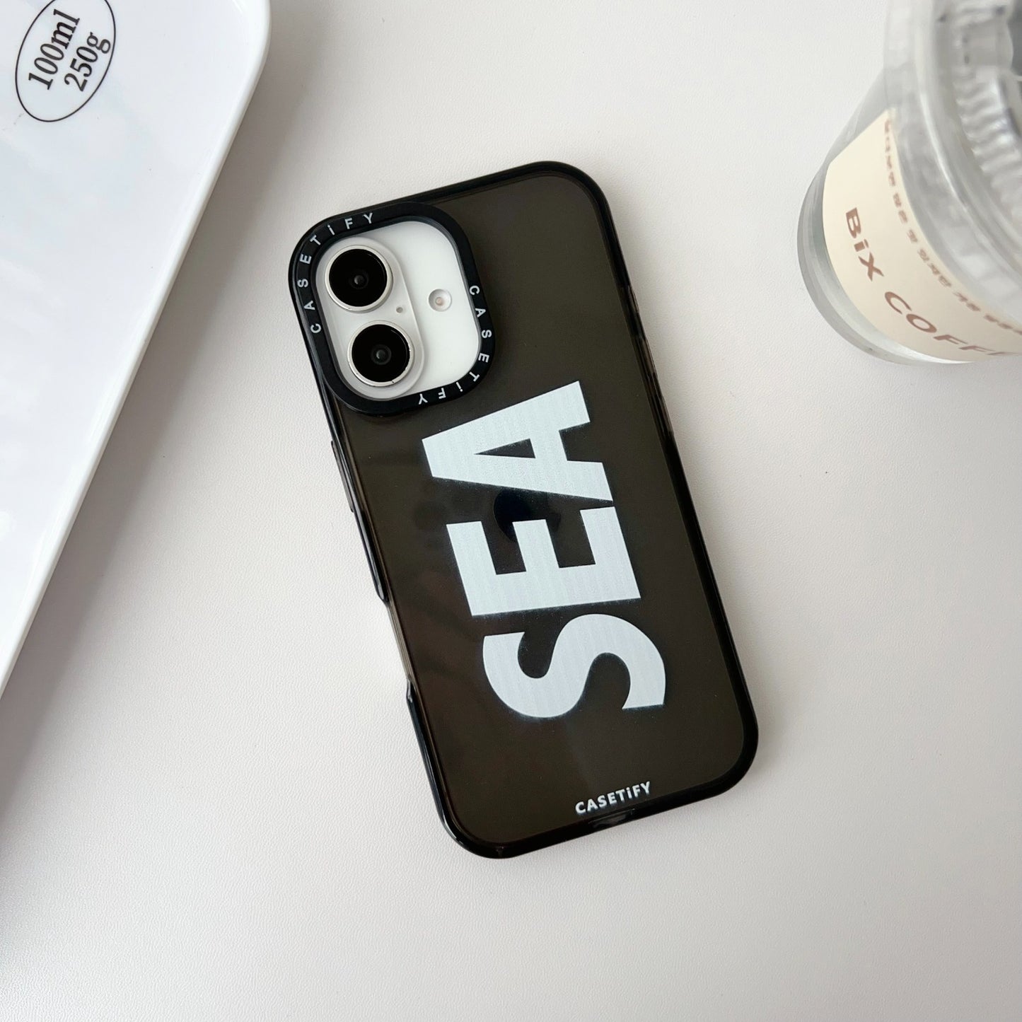 iPhone SEA Case