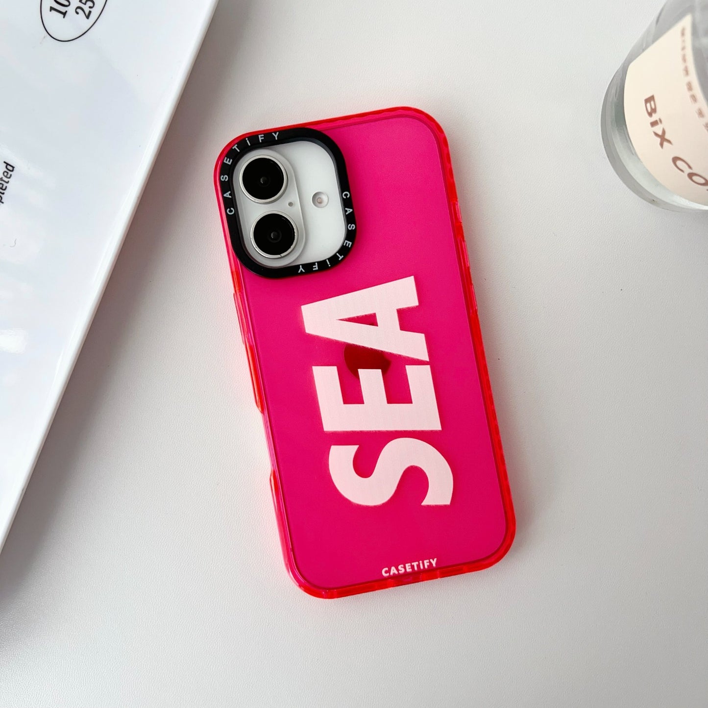 iPhone SEA Case