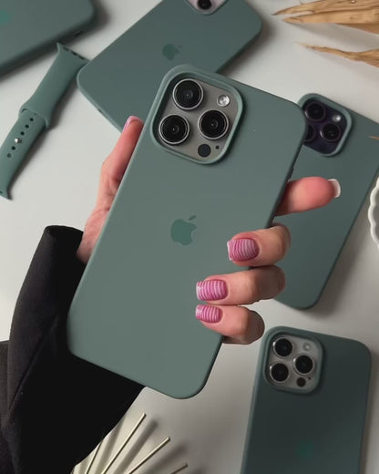 iPhone Silicone Case (Pine Needle Green)