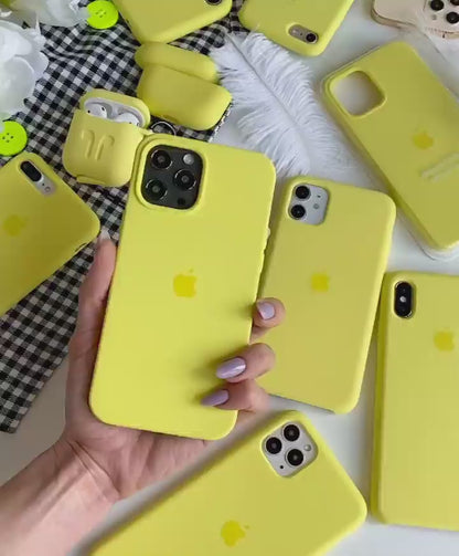 iPhone Silicone Case (Shiny Yellow)